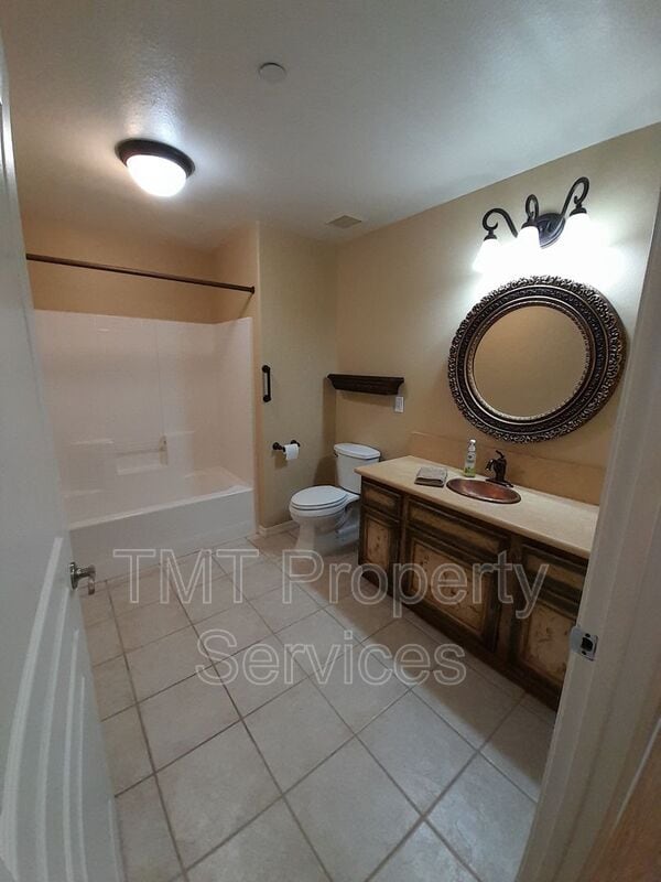 Building Photo - 2329 Timsbury Way