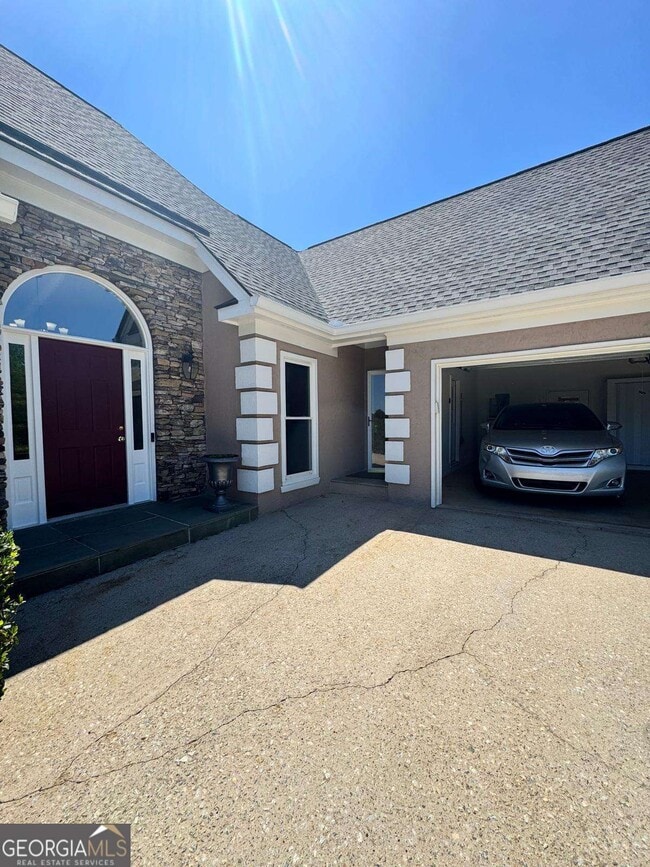 Building Photo - 1230 St Ives Ct