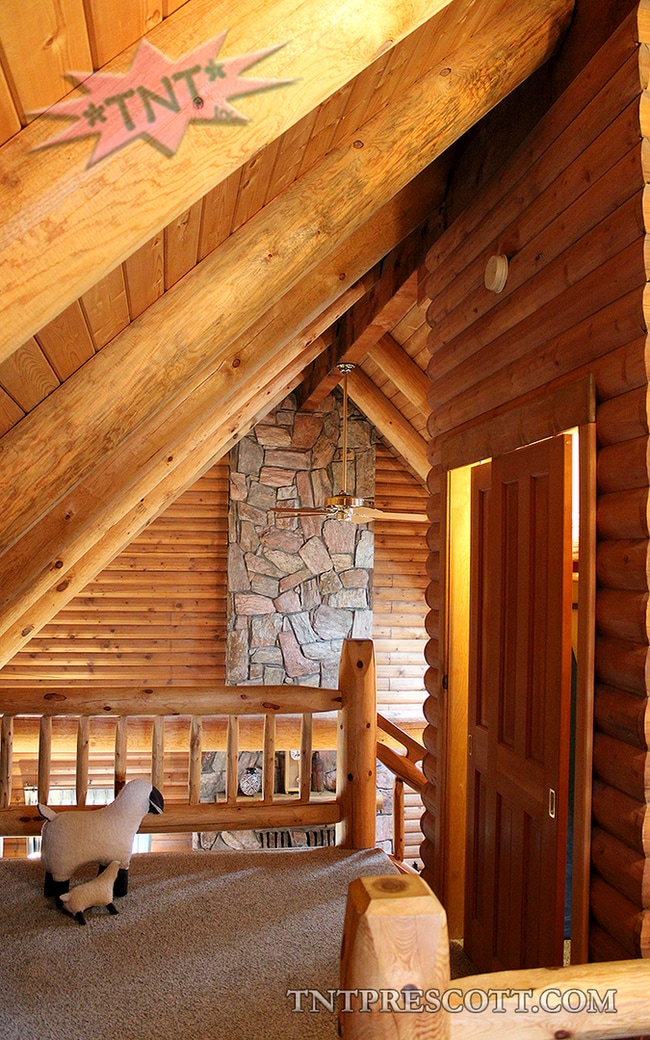 Building Photo - Cabin in Prescott ~ HOLD*