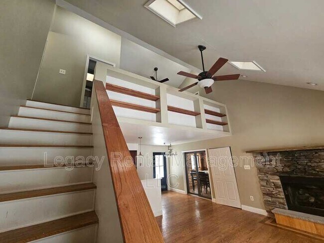 Building Photo - 116 Cheyney Dr