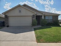 Building Photo - 15729 Capulet Dr