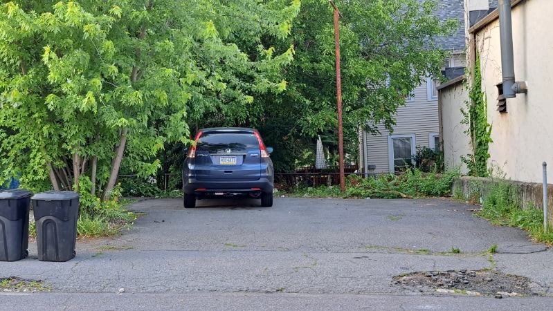 Building Photo - 1210 Swetland St