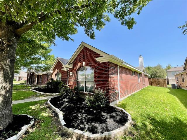 Building Photo - 1535 Silver Spur Dr