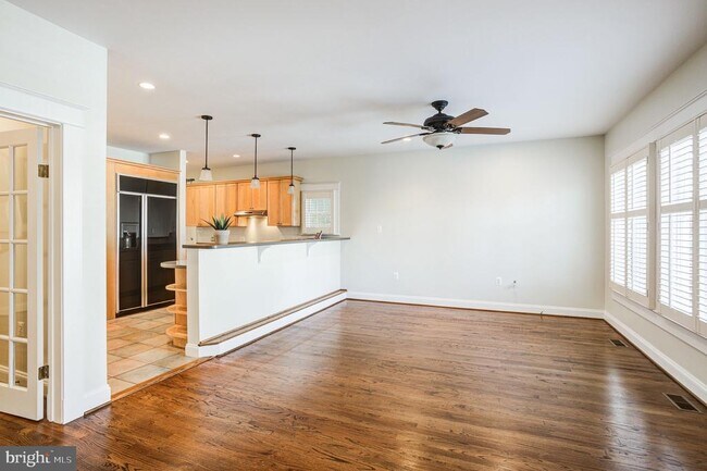 Building Photo - 1907 Luzerne Ave