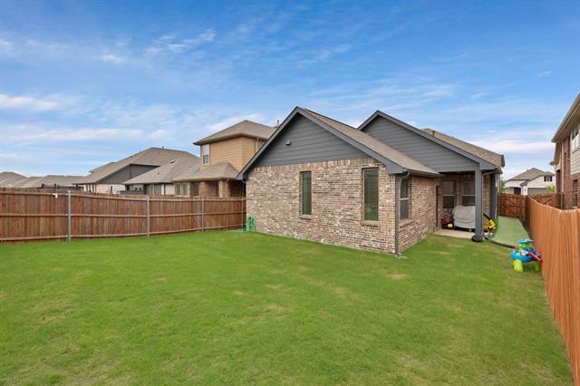 Building Photo - 3935 Chesapeake Ln