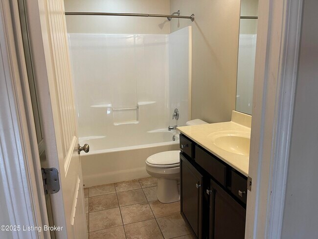 Building Photo - 4000 Emerald Spring Pl