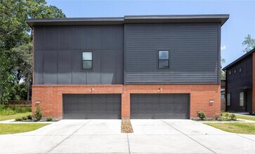 Building Photo - 2515 Appian Wy