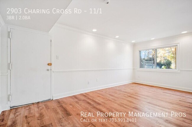 Building Photo - 2903 Charing Cross Rd