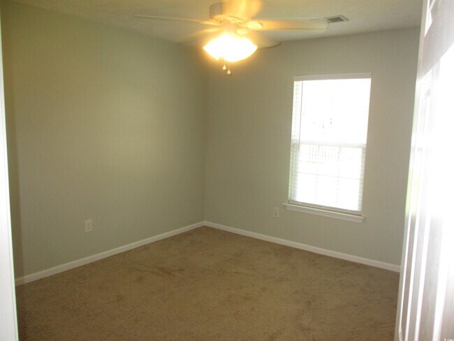 Building Photo - 112 Centennial Cir