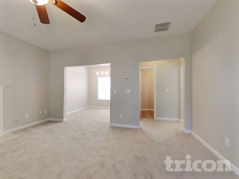 Building Photo - 114 Millwheel Dr