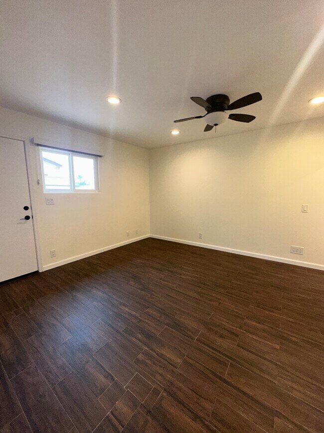 Building Photo - 4459 Piute Pl