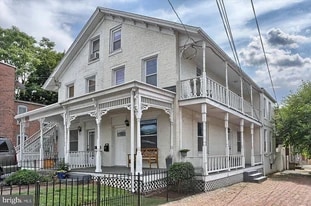 Building Photo - 1338 Susquehanna St