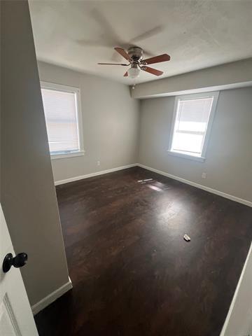 Building Photo - 5232 Encino Rd