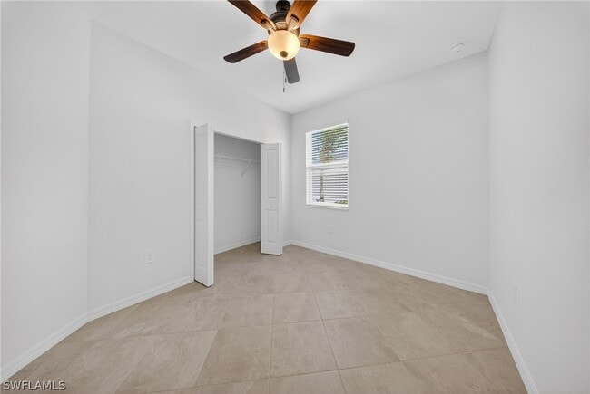 Building Photo - 2224 Dragonfruit Wy