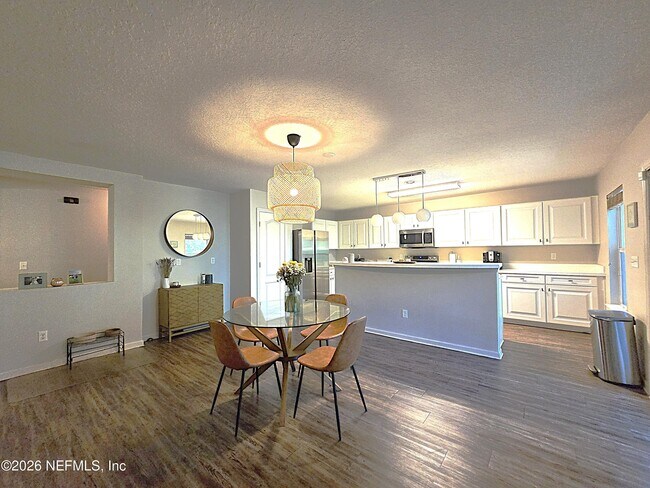 Building Photo - 963 Collinswood Dr