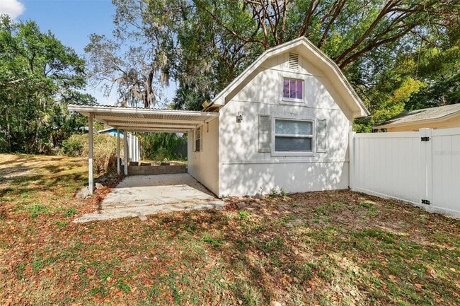 Building Photo - 423 E 10th Ave