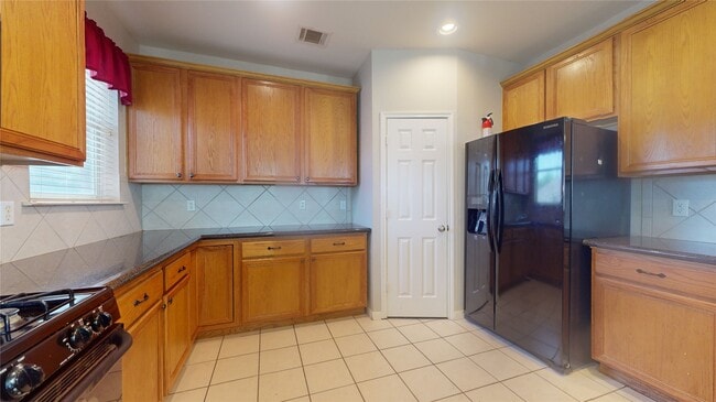 Building Photo - 21499 Pleasant Forest Dr