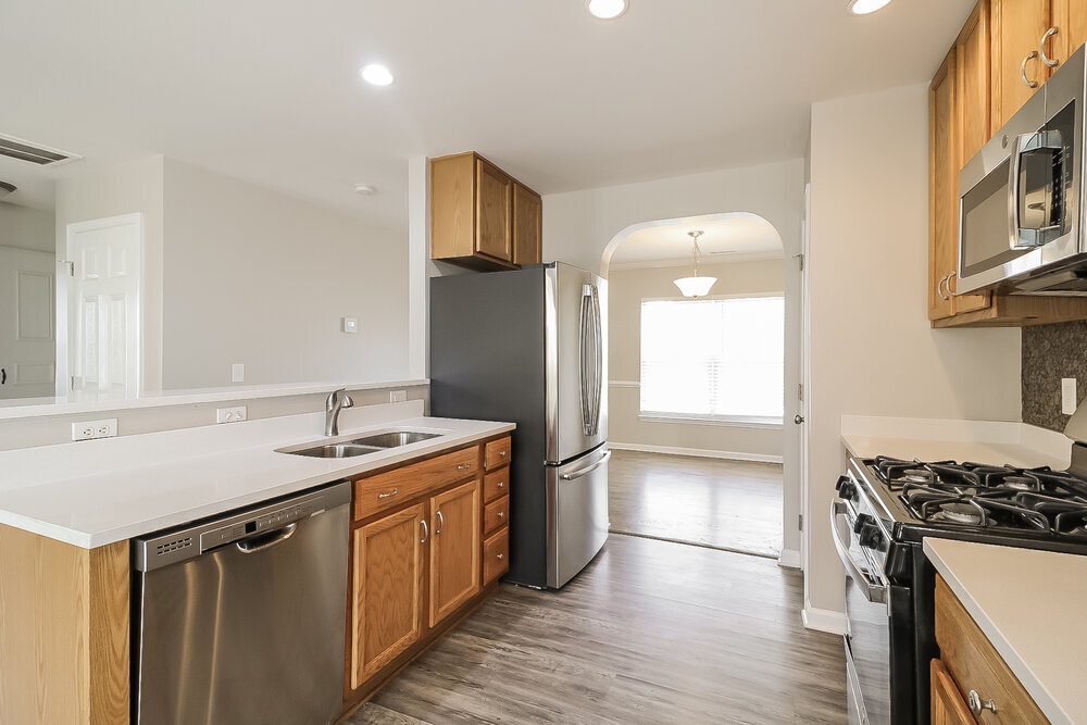 Building Photo - 1650 Southcross St