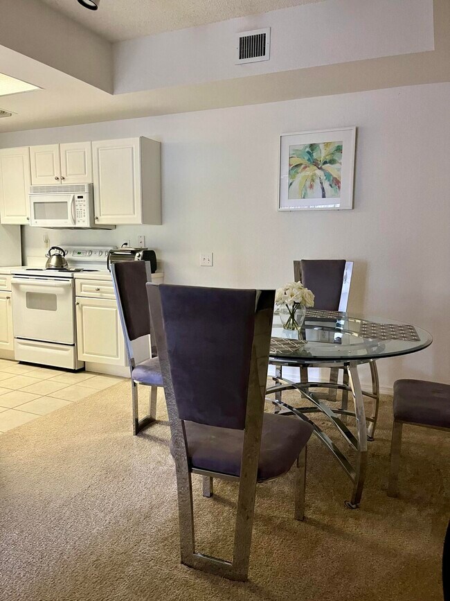 Building Photo - 2806 Veronia Dr