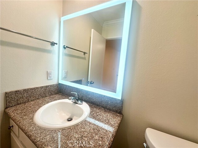 Building Photo - 1433 S Beverly Dr