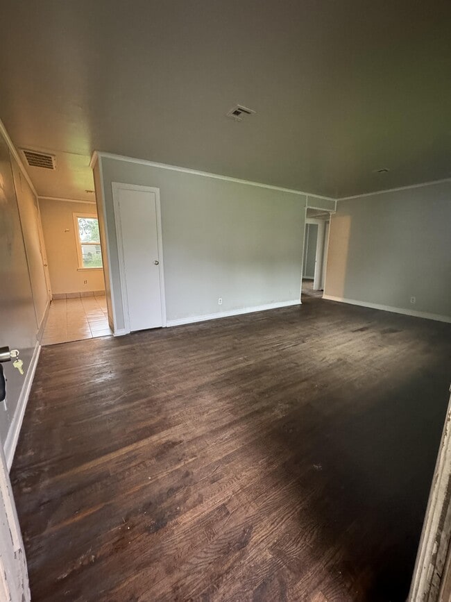 Building Photo - 6245 E Marshall St