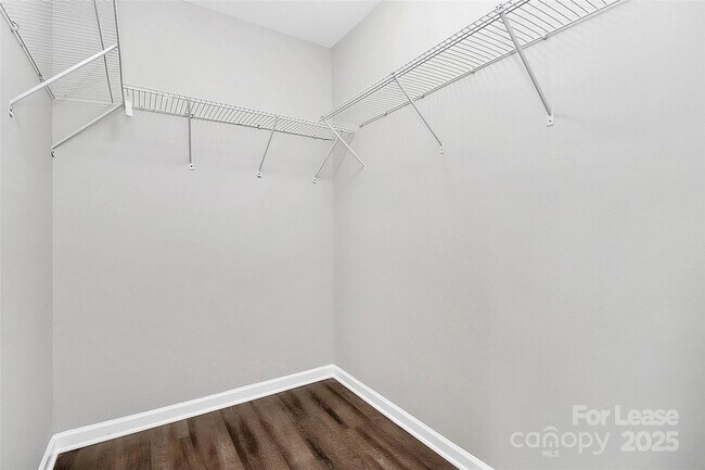 Building Photo - 1540 Nichole Ln
