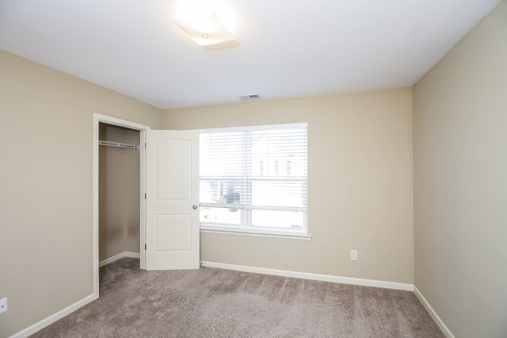 Building Photo - 457 Highland Falls Dr