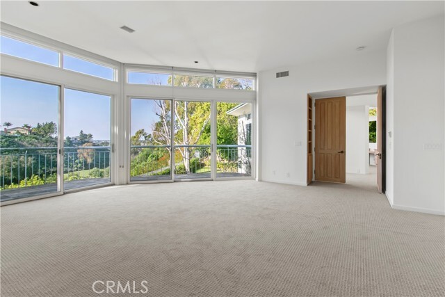 Building Photo - 2 Inverness Ln