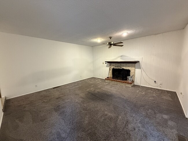 Building Photo - 2134 NW Watters St