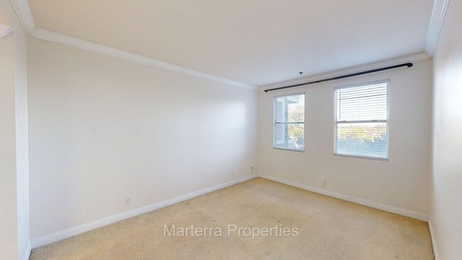Building Photo - 1 Bedroom home in Seabridge Villas!