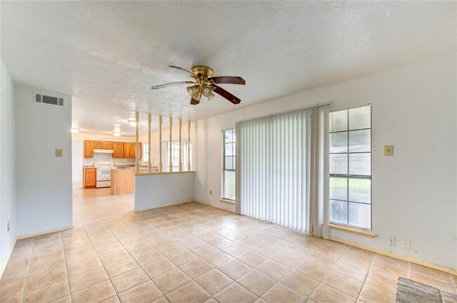 Building Photo - 5811 Mackmiller Dr