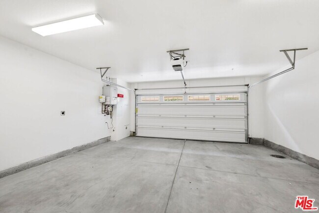 Building Photo - 4416 Paxton Pl