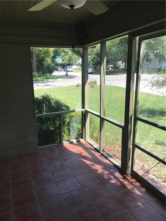 Building Photo - 1501 W 40th St