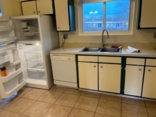 Building Photo - 2203 Collier Ave