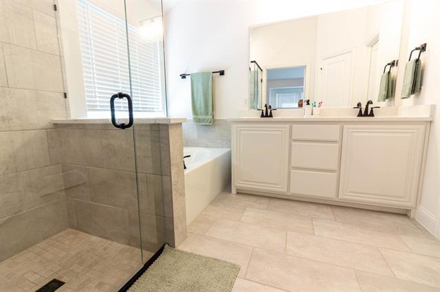 Building Photo - 3743 Brookgreen Ln