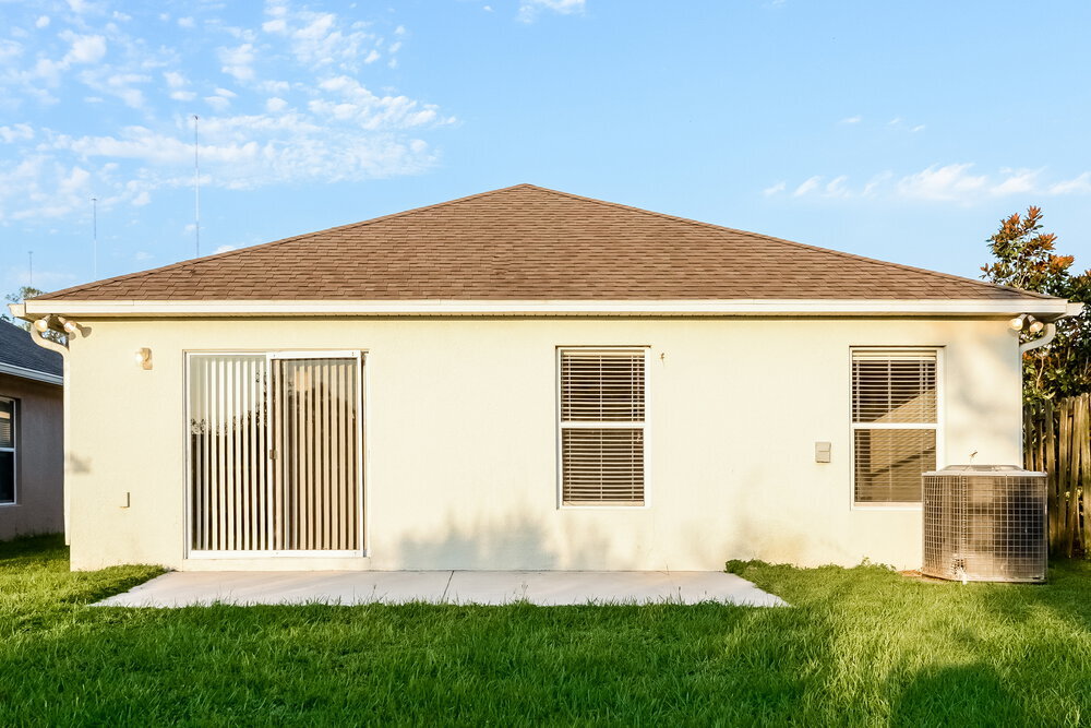 Building Photo - 17036 Lixberry Way