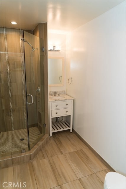 Building Photo - 5054 Encino Ave