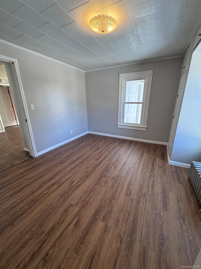 Building Photo - 31 Beattie Ave