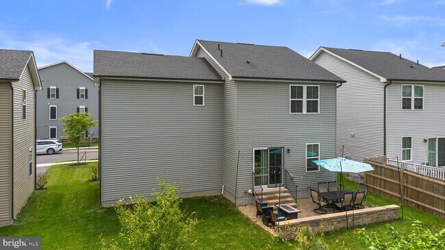 Building Photo - 1713 Aurora Way