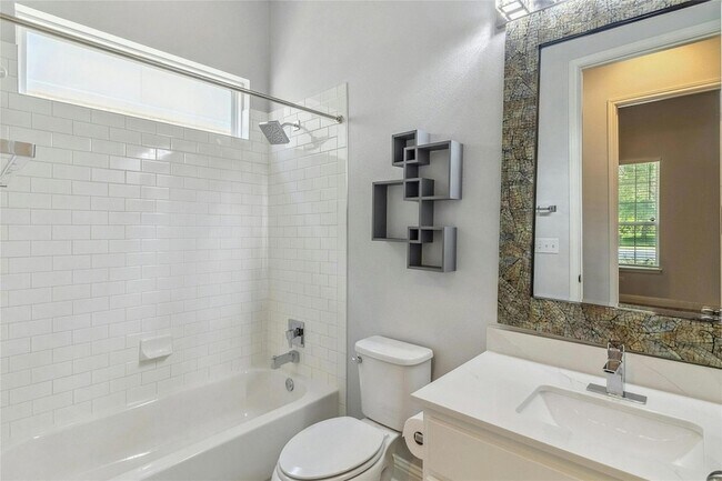 Building Photo - 11813 Quintana Cove