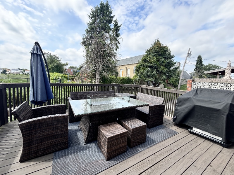 Building Photo - 946 Kenwood Rd