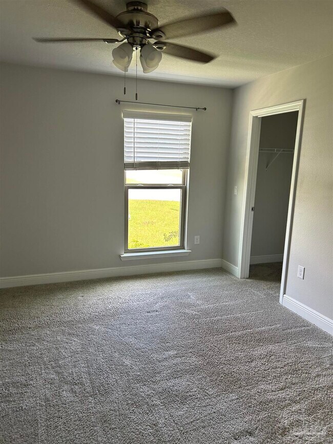 Building Photo - 3538 Campfire Way