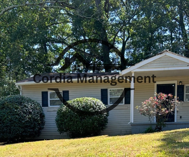 Primary Photo - 3 Bed with Bonus Room 2 Bath in Scottdales