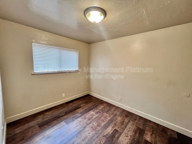 Building Photo - 3338 N Purdue Ave