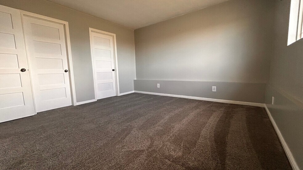 Building Photo - 1611 W 600 N