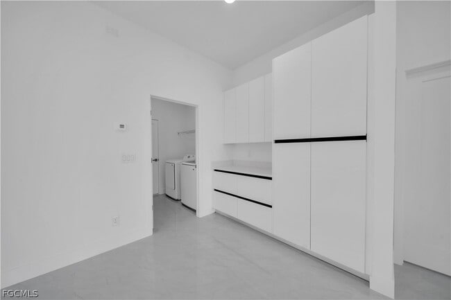 Building Photo - 2700 42nd St W