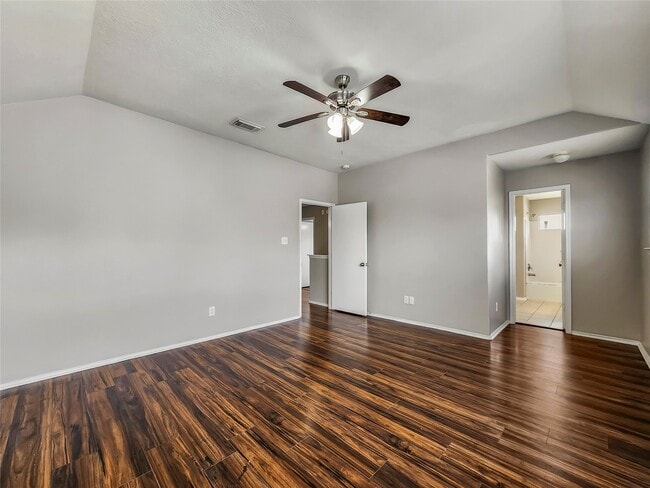 Building Photo - 14007 Marners Ct