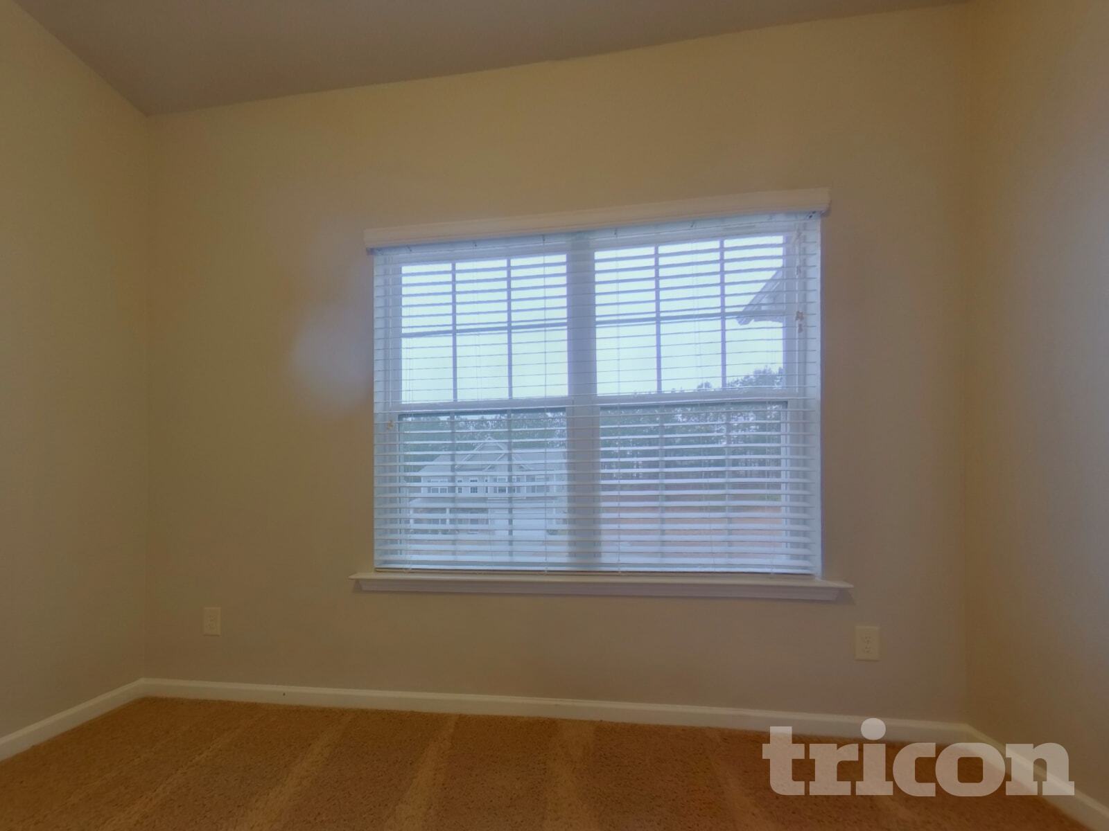 Building Photo - 55 Thorndale Ct