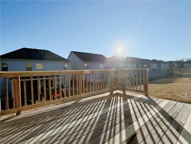 Building Photo - 3560 Golden Gate Ln