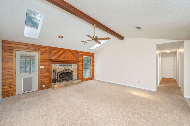 Building Photo - 822 St Joseph Cove